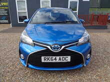 Toyota Yaris VVT-h Excel 
