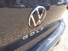 Volkswagen Golf TDI R-Line 