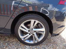 Volkswagen Golf TDI R-Line 