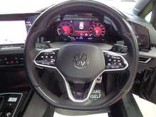 Volkswagen Golf TDI R-Line 