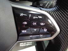 Volkswagen Golf TDI R-Line 