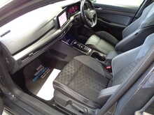 Volkswagen Golf TDI R-Line 