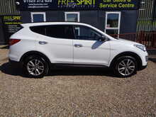Hyundai Santa Fe 2.2 CRDi Premium 4WD 5dr (5 seat) 