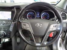 Hyundai Santa Fe 2.2 CRDi Premium 4WD 5dr (5 seat) 