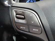 Hyundai Santa Fe 2.2 CRDi Premium 4WD 5dr (5 seat) 