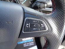 Ford Kuga TDCi ST-Line 