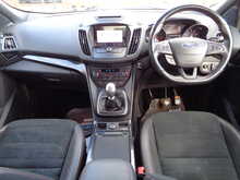 Ford Kuga TDCi ST-Line 