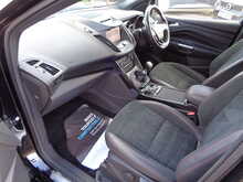 Ford Kuga TDCi ST-Line 