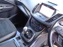 Ford Kuga TDCi ST-Line 