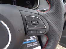 MG MG ZS T-GDI Exclusive 