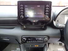 Toyota Yaris VVT-h Icon 