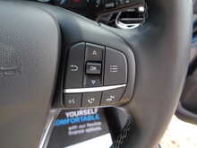 Ford Fiesta T EcoBoost MHEV Titanium X 