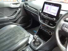 Ford Fiesta T EcoBoost MHEV Titanium X 
