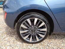 Ford Fiesta T EcoBoost MHEV Titanium X 