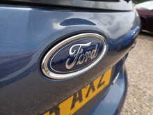 Ford Fiesta T EcoBoost MHEV Titanium X 