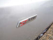 Ford Focus T EcoBoost MHEV ST-Line X Edition 