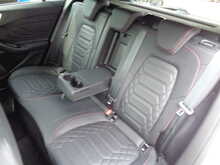 Ford Focus T EcoBoost MHEV ST-Line X Edition 