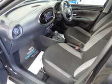 Toyota Aygo X VVT-i Pure 
