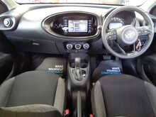 Toyota Aygo X VVT-i Pure 