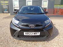 Toyota Aygo X VVT-i Pure 