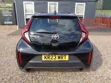 Toyota Aygo X VVT-i Pure 