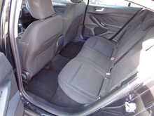 Ford Focus T EcoBoost MHEV Titanium 
