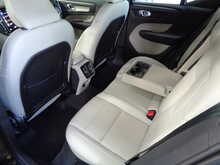 Volvo XC40 T3 Inscription 