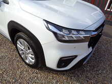 Suzuki S-Cross h Motion 