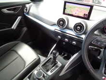Audi Q2 TFSI CoD S line 