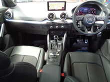 Audi Q2 TFSI CoD S line 