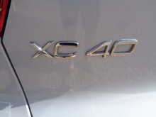 Volvo XC40 T3 R-Design 