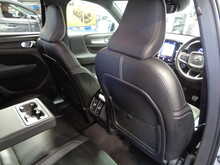 Volvo XC40 T3 R-Design 
