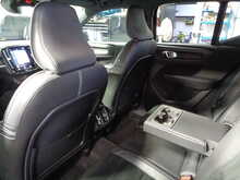 Volvo XC40 T3 R-Design 