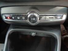 Volvo XC40 T3 R-Design 