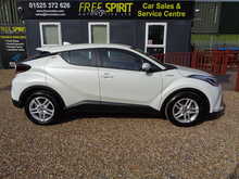 Toyota C-HR VVT-h Icon 