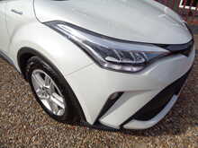 Toyota C-HR VVT-h Icon 