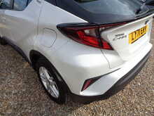 Toyota C-HR VVT-h Icon 