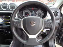 Suzuki Vitara Boosterjet MHEV SZ-T 