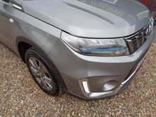 Suzuki Vitara Boosterjet MHEV SZ-T 