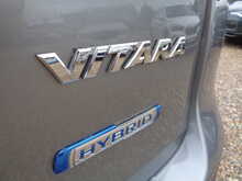 Suzuki Vitara Boosterjet MHEV SZ-T 