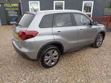 Suzuki Vitara Boosterjet MHEV SZ-T 