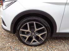 SEAT Arona TSI XCELLENCE Lux 