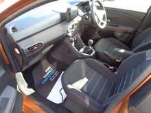 Dacia Sandero Stepway TCe Expression 