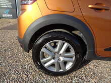 Dacia Sandero Stepway TCe Expression 