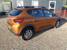 Dacia Sandero Stepway TCe Expression 