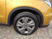 Suzuki Vitara SZ-T 