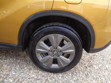 Suzuki Vitara SZ-T 