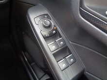 Ford Kuga T EcoBoost ST-Line Edition 