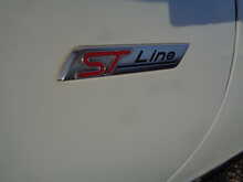 Ford Kuga T EcoBoost ST-Line Edition 