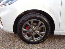 Ford Kuga T EcoBoost ST-Line Edition 
